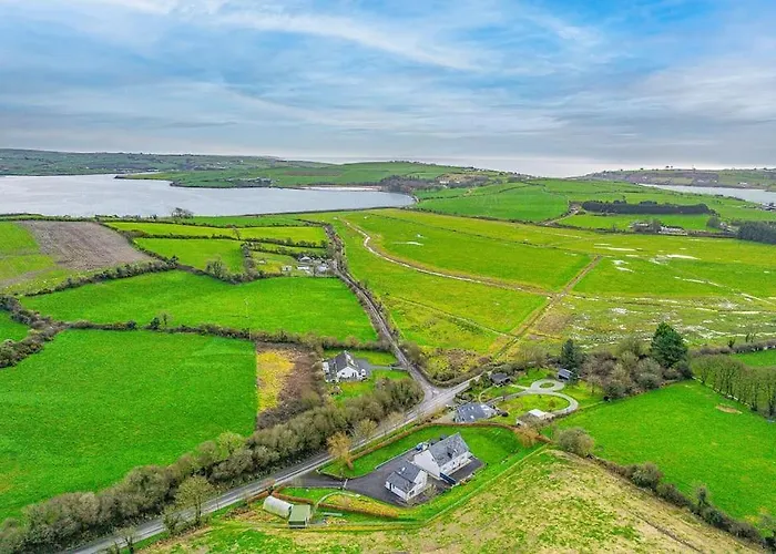 In Дом отдыха